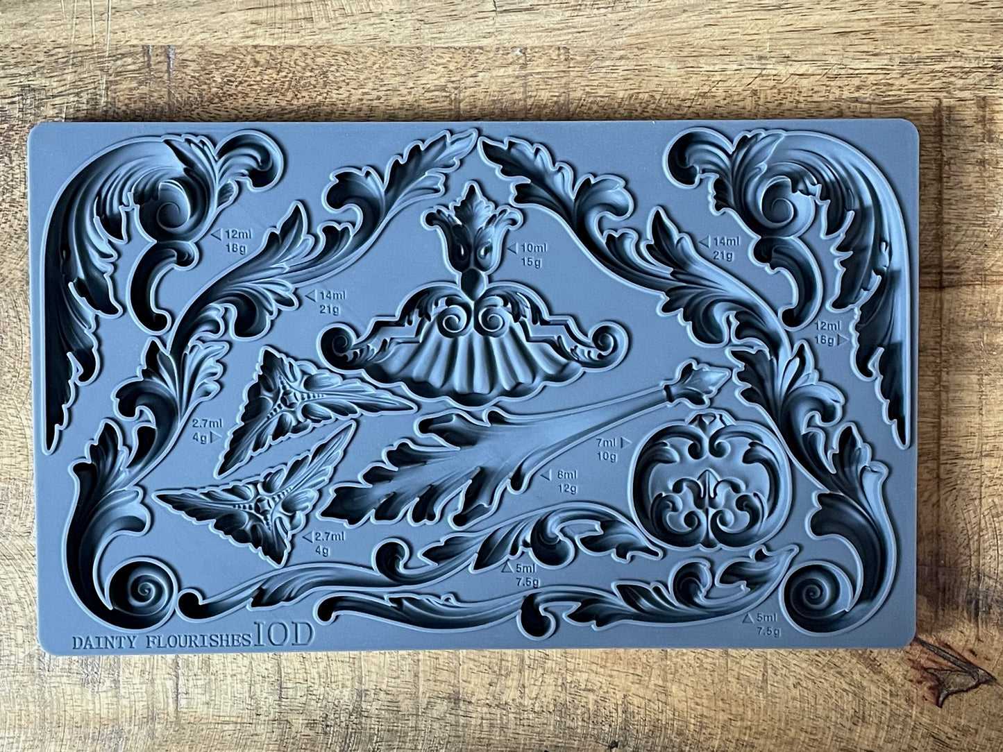 IOD Mould - Dainty Flourishes