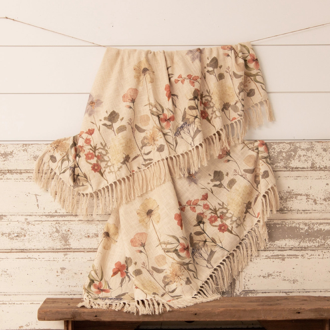 Audrey’s - Dried Flowers Throw
