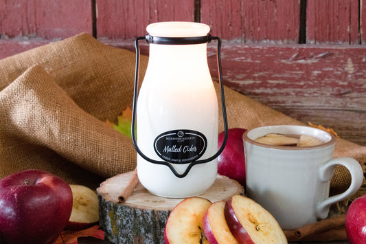 Milkhouse Candle Company - 14 oz. Milkbottle Jar - Mulled Cider