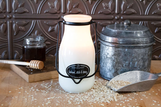 Milkhouse Candle Company - 14 oz. Milkbottle Jar - Oatmeal, Milk & Honey