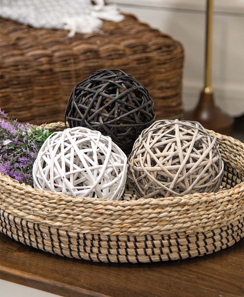 Col House Designs - Farmhouse Color Willow Ball