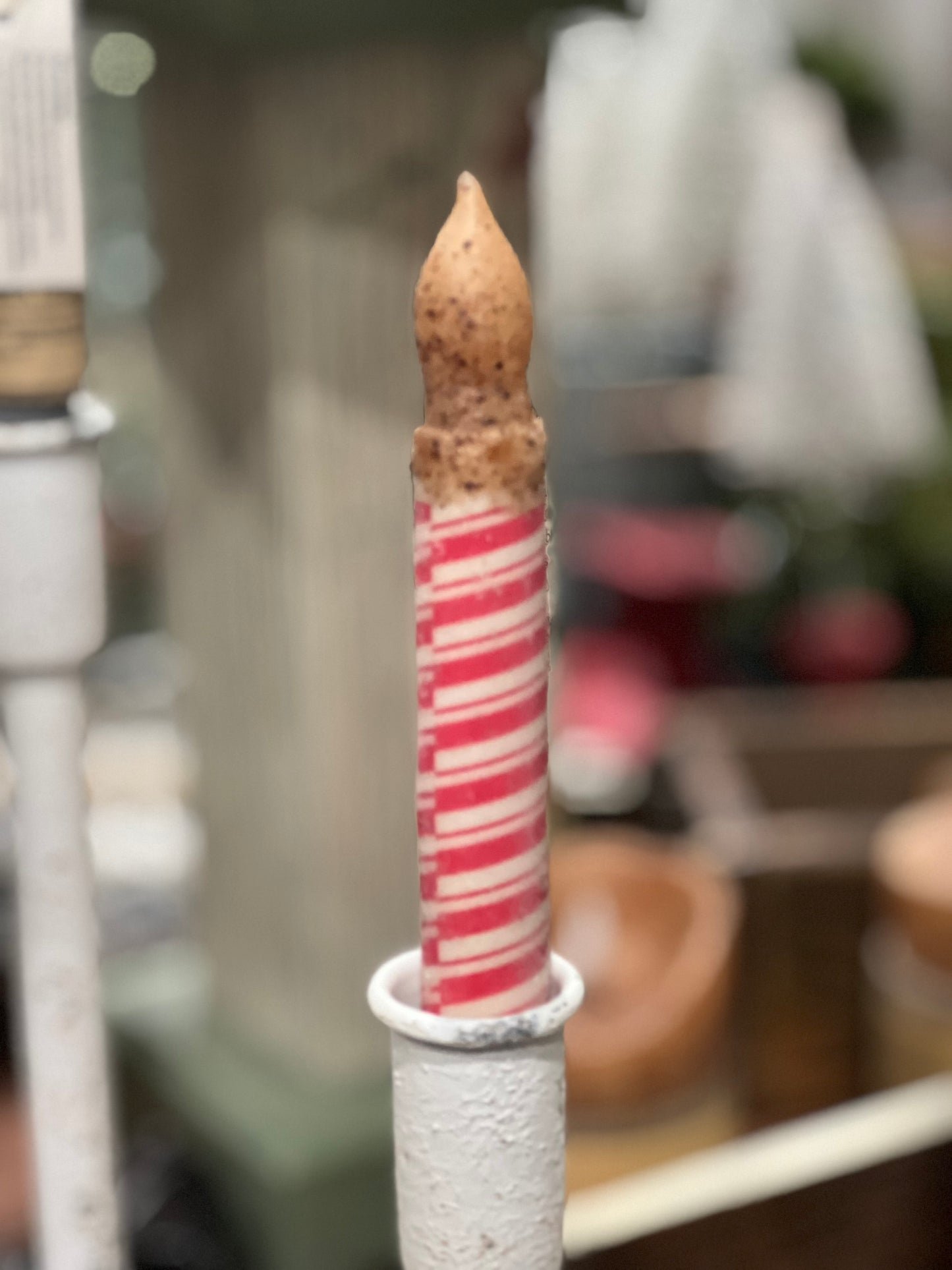 6" grungy glitter candy cane timer taper