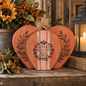 Vintage style wood pumpkin table sitter. 